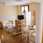 La Casa Di Zucchero Classe